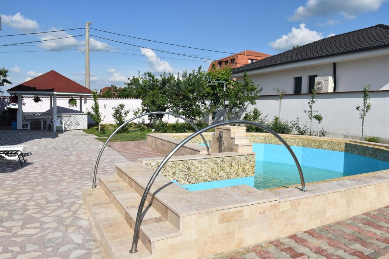 Vila Angela Felix Hotel Sînmartin Екстериор снимка